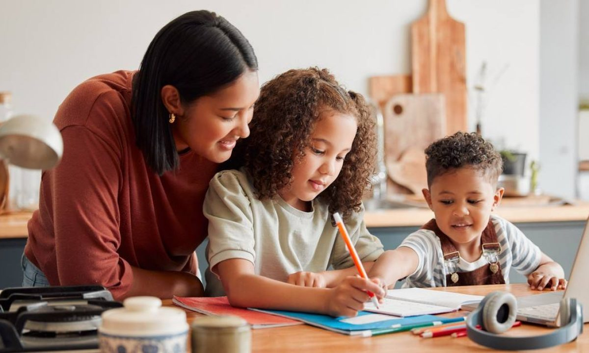 girl with parent - Styles of Parenting