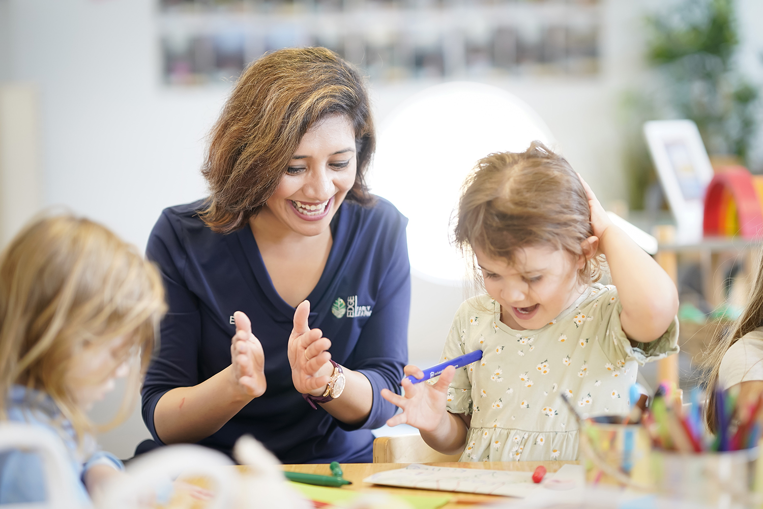 Mom teaching Kids - Parenting Research News