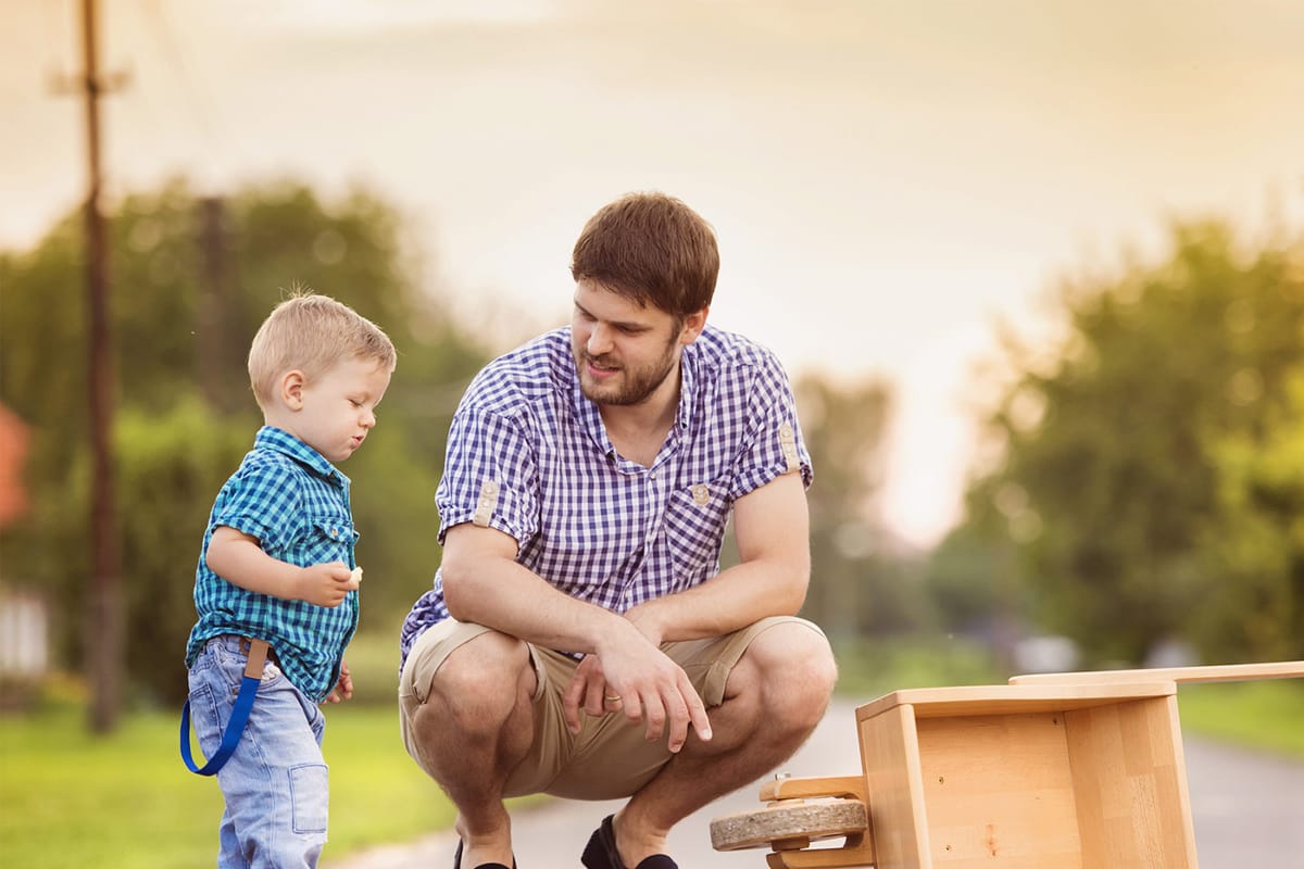 father with the kid - Best Parenting Advice